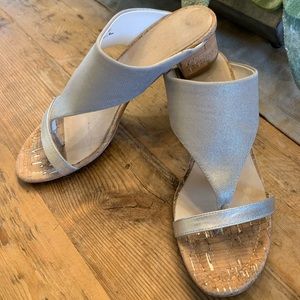 Donald J Pliner square heel sandals